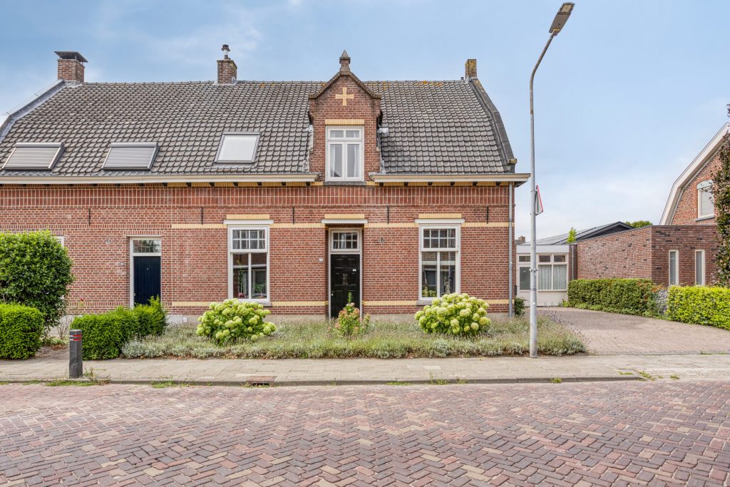 Schoolstraat 26 Moergestel, foto 1